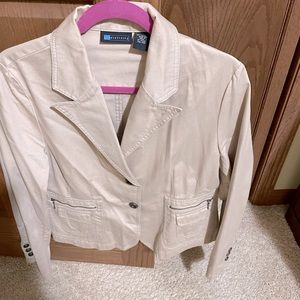 Women short blazer